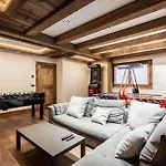 Chalet Orrana Au Coeur De Village Courchevel